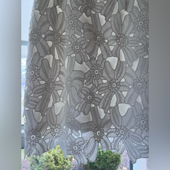 White ASTR Dress - Picture 2 of 4